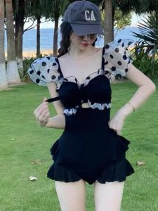 Tagkita ของเธอและอื่น ๆ ผู้หญิงใหม่ Polka Dot ชุดว่ายน้ําหน้าอกเล็กขนาดเล็ก Body Shaping เซ็กซี่หวาน INS รู้สึก High Class Hot Spring