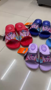 S รองเท้าแตะเด็กผู้หญิง  ADDA  รุ่น 31K89  Size 8-3 พื้นแน่น นุ่ม ใส่สบายเท้า  จัดเตรียมสินค้า 1-2 วัน