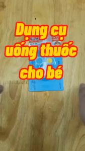 Dụng cụ uống thuốc cho bé dụng cụ uống thuốc chống sặc Kichilachi có đầu silicon