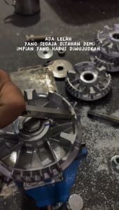 PULLY NMAX NEW 155 Pulley set kirian matic Rumah Roller AEROX 155 custom racing bubut racing Roller Racing Nmax Rumah Roller Lexi Yamaha PULLEY CUSTOM NMAX 2DP Full Racing Motorcycle