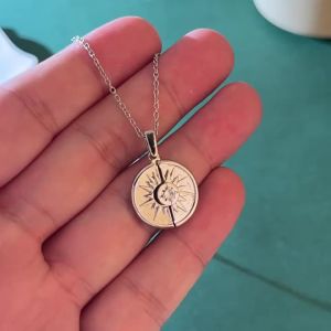 Rantai Klavikula Selebriti Bersih Boleh Dibuka dan Ditutup Kalung Jenis Pendek Boleh Mengukir Huruf Aksesori Gantung Cinta Keluli Titanium