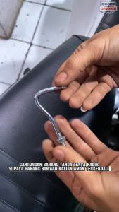 Gantungan Barang Motor Honda C50 & Pispot Supercup C700