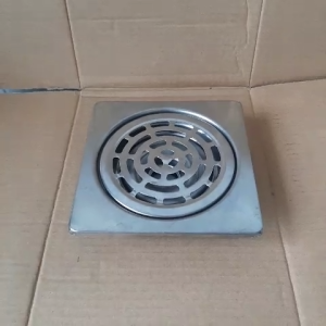 Phễu Sàn phễu thoát sàn. Quy cách 15cm x 15cm x 60mm chất liệu inox201
