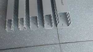 Máng nhựa răng lược 45x65 nẹp lỗ công nghiệp Tiến Phát luồn dây điện tủ điện dài 85cm