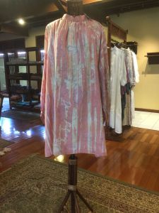 Cellina Tunik by Dian Pelangi LIMITED EDITION Blouse Baju Atasan Kemeja Blus Outfit Kerja Kantor Casual Formal Kerja Pesta Pernikahan Kondangan Wanita Hijaber Cantik Anggun Modis Modern Elegan Mewah Model Korea Terbaru Motif Batik Abstrak Kekinian