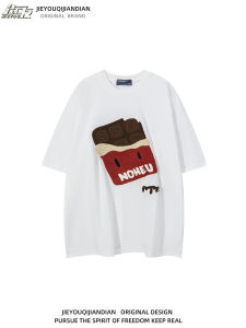 Fun Flocking Round Neck Short Sleeve T-shirt: A Trendy Brand for Couples