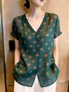 KUNAILIN | Fashion V-Neck Short Sleeve Floral Slimming Commute Top Green
