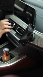 Yashinuo Giá để điện thoại cốc hút chân không gấp điều hướng điện thoại Khung giá đỡ xe cho màn hình ô tô