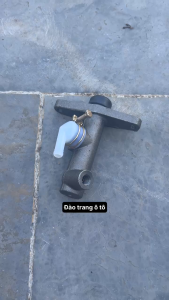 Tổng côn trên thaco olin đời mới tai rộng heo cái trên xe ô tô thùng