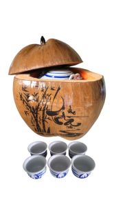 Bộ bình ủ trà trái dừa khắc chữ "Trà" / Bình trà 04 - 09 lít / Giữ ấm 3 - 6 giờ / Sản phẩm sản xuất thủ công trứ danh xứ dừa Bến Tre