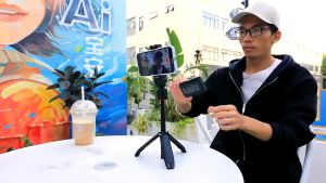 Kingma VL-PH01 Vlog Selfie Monitor จอเซลฟี่สำหรับสมาร์ทโฟน รองรับการบันทึก4K ฟังเสียงขณะสตรีมได้ "รับประกัน 1 ปี"