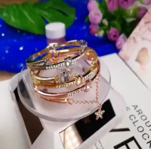 เครื่องประดับลูกคุณหนู HYP Accessories Shop สร้อยข้อมือสแตนเลสจี้ดาวน่ารักๆ เรียบๆ ตรงกับ Minion Style, Model 1717, เพราะมีมินิมอล