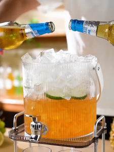 Clear Beverage Dispenser With Faucet And Stand 5L Fruit Tea Bucket Beverage Bucket Large Capacity Beverage Bucket With Cup Holder Water Jugs  Leak-Proof Faucet Beverage  For Party Picnics