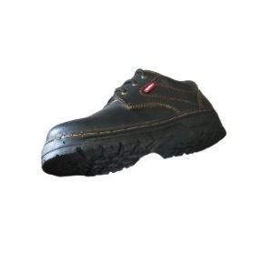 Sepatu Pria Safety Kerja Ujung Besi Tahan Benturan