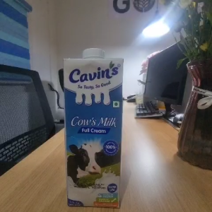 Cavins Cows UHT FULL CREAM Milk 1L (12pcs)