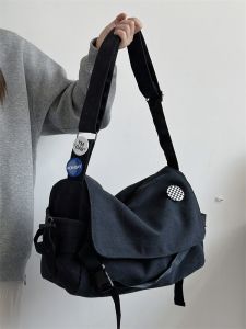 Large Capacity Commuter Messenger Bag Casual Canvas Crossbody Bag for Men And Women Student Class Bag Korean Style