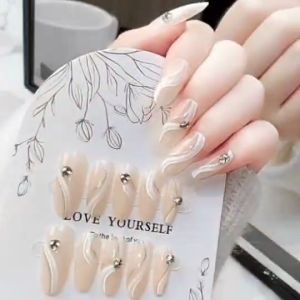 24Pcs/Box Fashion Fake Nails Finished Nail Art Patch Wearable Nail Glue Kuku Palsu 美甲穿戴甲裸色法式假指甲片美甲贴成品24甲片贴猫眼蝴蝶爱心钻渐变色
