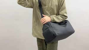 Waterproof Tote Bags Travel Bag Luggage Bag Sports and Fitness Bag Dry and Wet Separation Compartment Outdoor