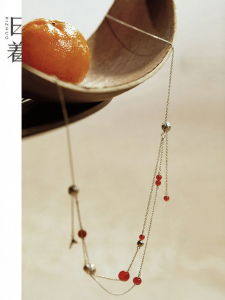 Fashionable Red Agate Necklace Tassel Pendant