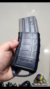 【จัดส่งจากกรุงเทพ】ซองยางใส่แมกกาซีน M4/M16 PMAG 1 ชิ้น 2สี ยางดึงแม็ก  ยางดึงแม็ก M4 ทรง PMAG M4/M16 Fast ซองปืนแบบยาง กระเป๋าพกพาแบบยาง5.56 NATO Mag ซองกันน้ำ