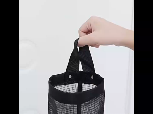 กระบอกผ้าตาข่าย เก็บถุงพลาสติกรีไซเคิล มีรูดึงถุงด้านล่าง ขนาด 46.5x15.5cm พร้อมที่ห้อยติดผนัง