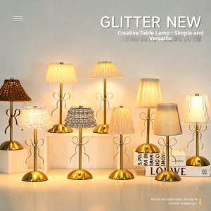 AOBIXIONG | American Style Fabric Shade Metal Base Table Lamp for Hotel and Restaurant Ambience