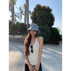Áo Camisole Dây Đeo Cổ Halter Trắng