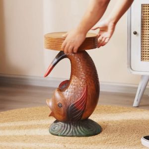 ไม้เนื้อแข็งแกะสลักรูปปลาเปลี่ยนรองเท้าสตูลความกว้าง 28 ความสูง 50 ซม. สำหรับร้านกาแฟและที่บ้าน