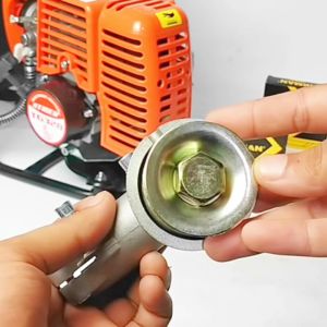 Gear case kepala pisau mesin rumput kepala pisau potong rumput 328 Brush Cutter Kepala Pisau Mesin Potong Rumput BG318 328 338 2 Tak