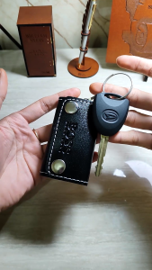 Dompet STNK Hugo Boss Gantungan Kunci Mobil Motor