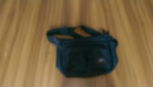 Tas Selempang Pria & Tas Sling Bag: Tips dan Rekomendasi