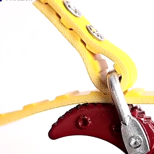 Oil Filter Belt Wrench 8"Multifunctional Belt Wrench Oil Filter Wrench Adjustable Removal Hand tools Oil Filter Removal Tool Belt Pliers for Automotive Garage Use