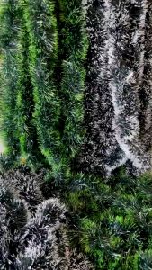 สายรุ้งคริสมาสต์ (ขายส่ง10เส้น) ยาว 2 เมตร กว้าง 9 CM สายรุ้งใบสนสำหรับตกแต่งปีใหม่ Tinsel