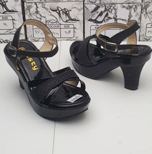 Sendal Anak Lucu Model Terbaru — Empuk Ringan & Tahan Lama