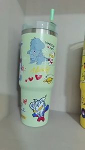 Media แก้วเก็บความเย็น 900ml ขนาดใหญ่ น้ำสแตนเลส 304 ลายการ์ตูน กระติกน้ำใหญ่ ร้อน ราคาสามารถปรับไปตามต้องการของคุณ