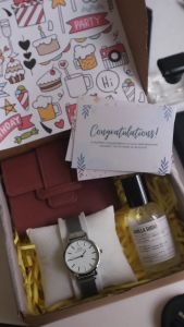 Gift Box Kado Anniversary Untuk Cewek Murah