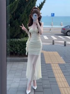 CHANGTONG | V-neck Figure Fitting Hugging Fashionable Strappy Dress