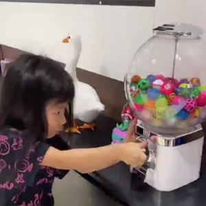 XIXIANGZI | Childrens Gachapon Toy Machine for Boys and Girls Candy and Elastic Ball Dispenser Birthday Gift