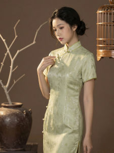 Vintage Pure Color Short Sleeve Breathable Daily Green Lace College Entrance Exam Qipao Dress