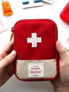 Portable Travel Emergency Kit Medical First Aid Bag Personal Medicine Pouch Compact Storage Bag for Business Trips And Outdoor Activities