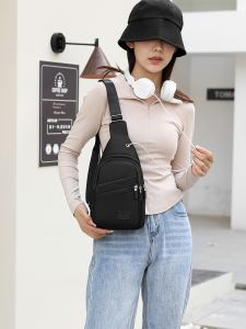 Chest Bag Womens Sports Backpack Casual Shoulder Bag Lightweight Mobile Phone Cross-Shoulder Bag Canvas 2023 New Crossbody Bag