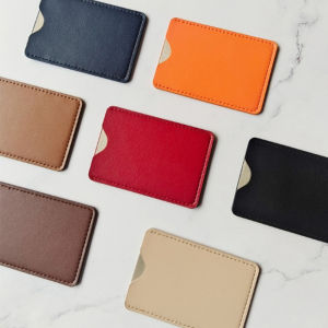 ผู้ถือบัตรวินเทจ Nfc Anti-Theft Rfid Pu หนังการปิดกั้นสําหรับบัตรเครดิต Travel Bank Card ผู้ถือบัตรเครดิต