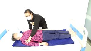Shift Slide Sheet & Body Lifting Position Pad: Essential Tools for Elderly Bedridden Care