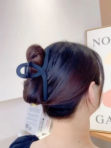 Klip Rambut🌸韩版ins交叉款磨砂发抓夹子鲨鱼夹头饰发夹 11CM 头饰 /抓夹/发夹/ Hair Clip/ Hair Claw