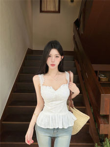 GUZILIAN | Lace Trim Sleeveless Vest Slimming Sweet and Spicy Unique
