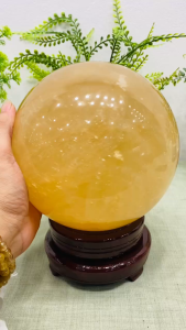 Quả Cầu Phong Thủy Đá Calcite  Đường Kính 15cm - Tặng Đế Gỗ