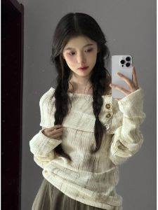 2025 New Lazy Style Shoulder Bared Knitted Sweater Womens Loose Fit Spring Autumn High Premium Feel Sweet College Edition