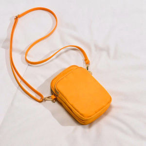 Fashionable Mini Vertical Mobile Phone Bag for Women Crossbody Single Shoulder Coin Purse Simple Design Trendy Compact Size