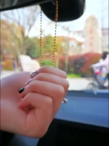 Car Pendant Lucky Cat Car Rearview Mirror Decoration Ceramics Alloy Hanging Ornaments Gift Auto Mirror Accessories for Girls