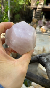 Thạch anh hồng 12 mặt QC1415 kết nối năng lượng trong thiền định - nặng 360gr đường kính 7.1cm